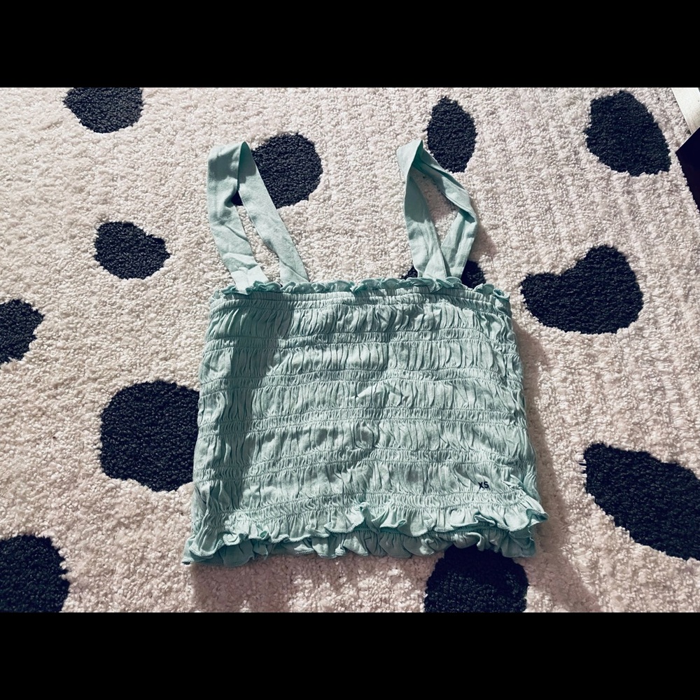 Green crop top